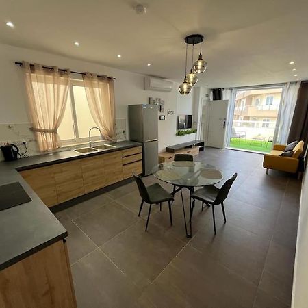 Penthouse St Paul'S Bay Apartman San Pawl il-Baħar Kültér fotó
