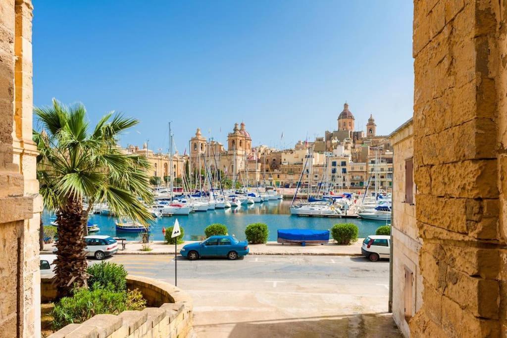 Penthouse St Paul'S Bay Apartman San Pawl il-Baħar Kültér fotó
